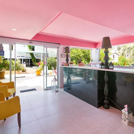 302 Apartment